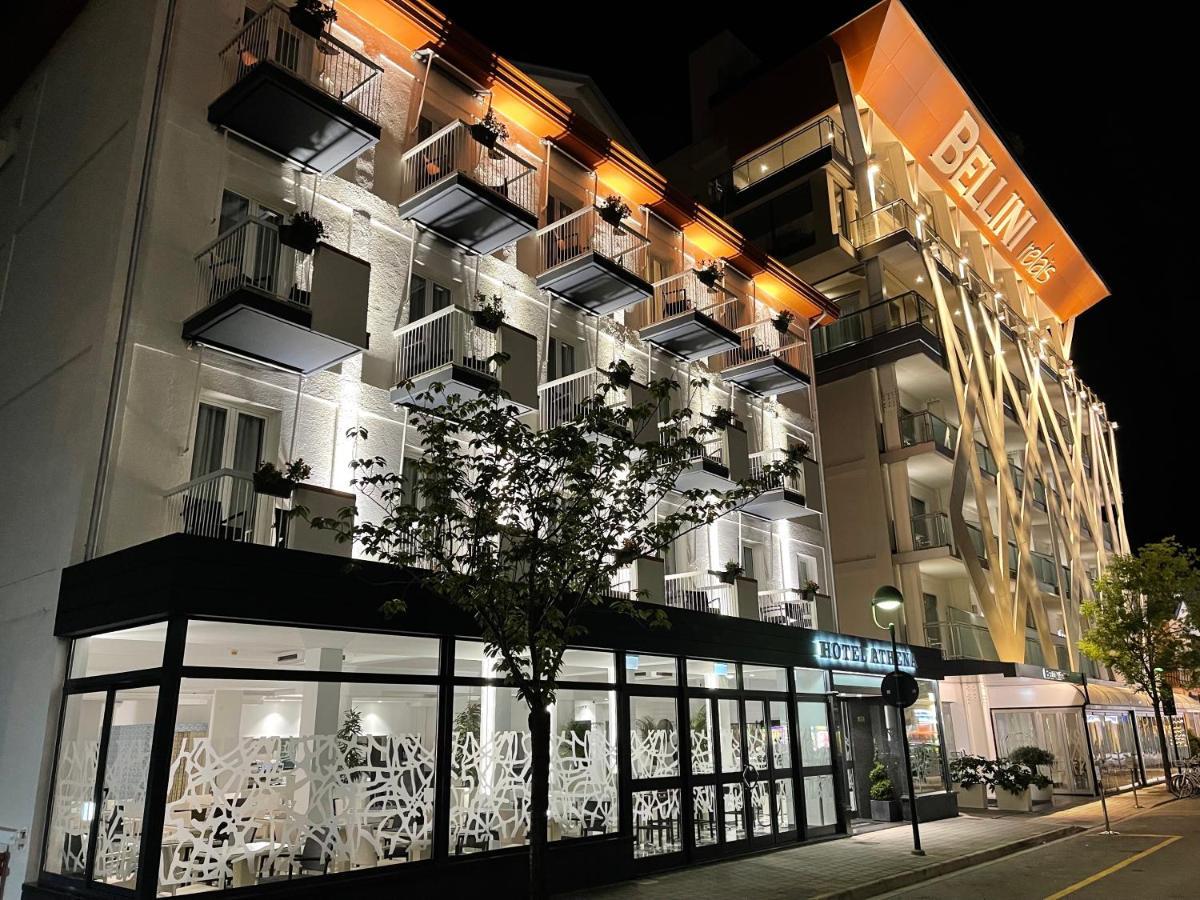 Hotel Athena Lignano Sabbiadoro Exteriör bild
